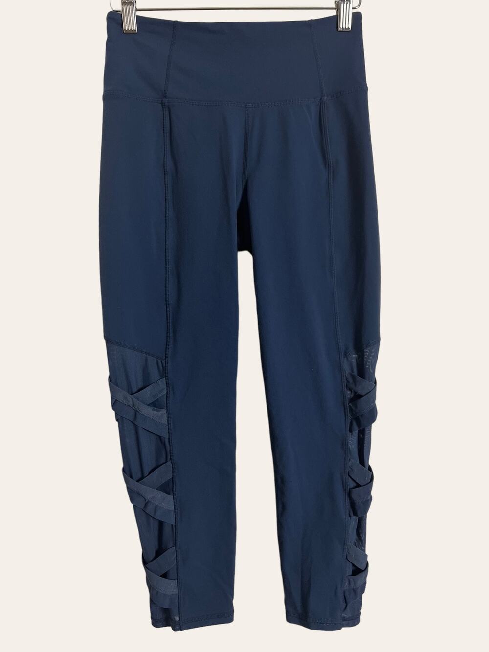 Athleta Blue Chaturanga Cropped High Rise Capri Mesh Leg Active Leggings Size S